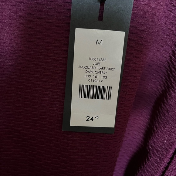 Dynamite Flare Skirt - Picture 2 of 5